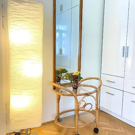 Isabelle Residency - Balcony & A.c Apartment